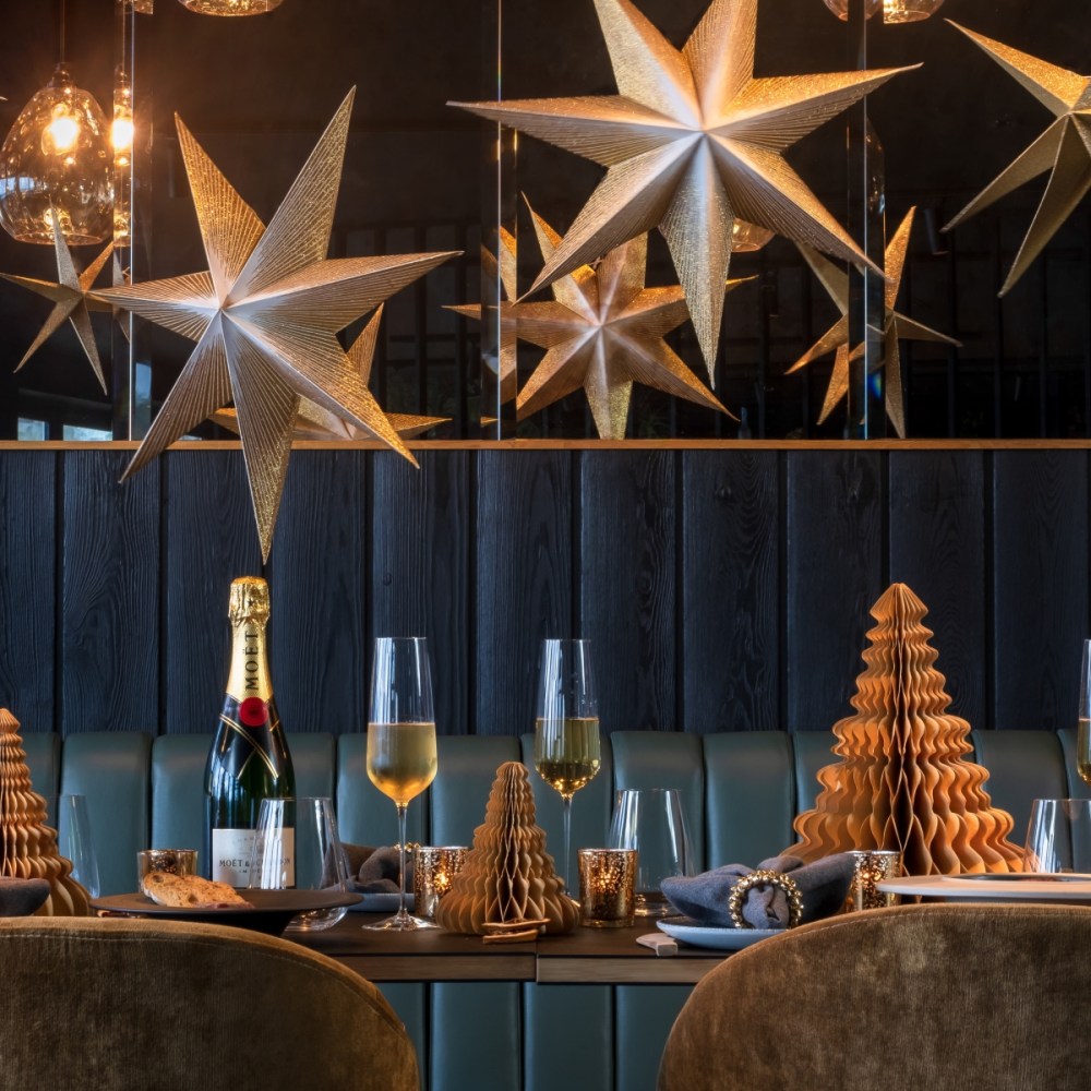 Christmas stays at Carbis Bay Esate image